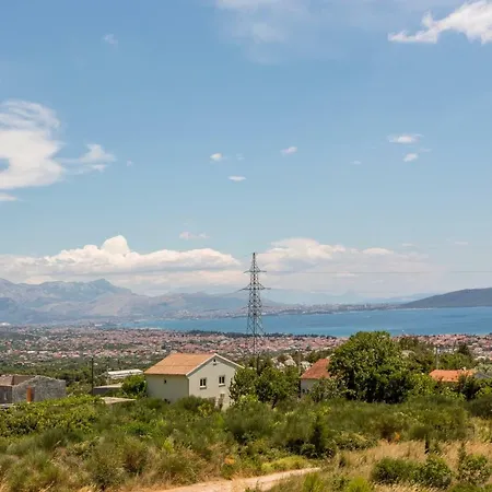 Apartment Mila Kastela *