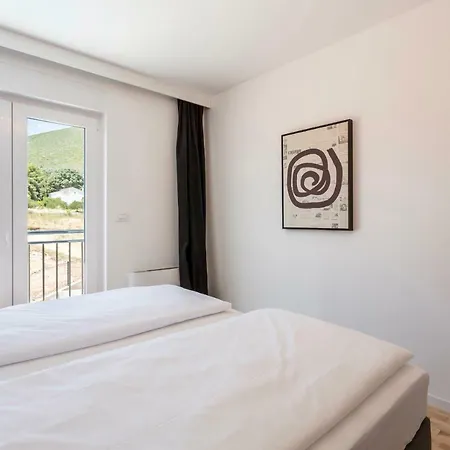 Apartment Mila Kastela