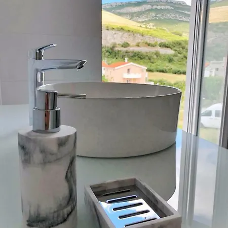 Apartman Mila Kastela *