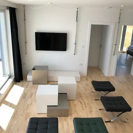 Mila Kastela Apartman Kaštel Novi
