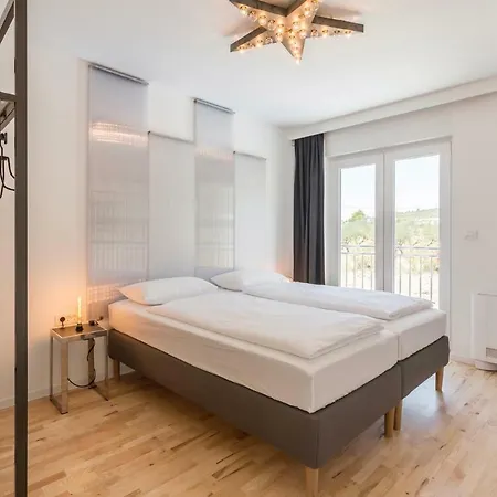 Apartman Mila Kastela *